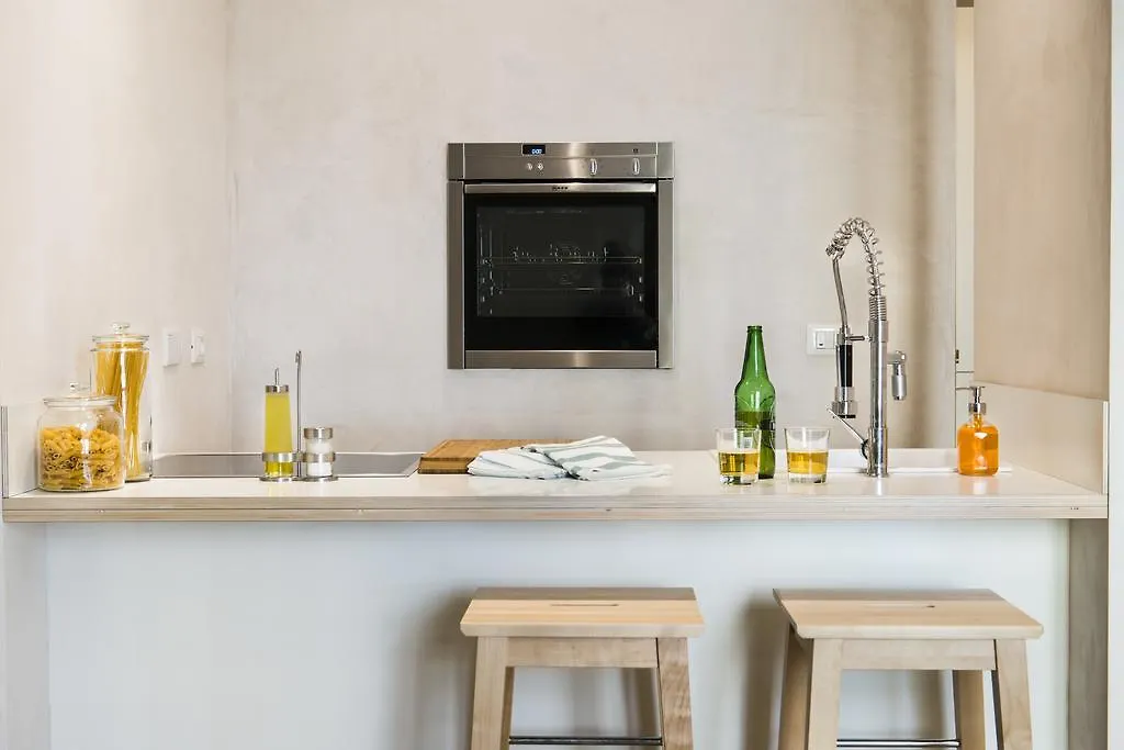 00192 Luxury Apartment Rome Italy