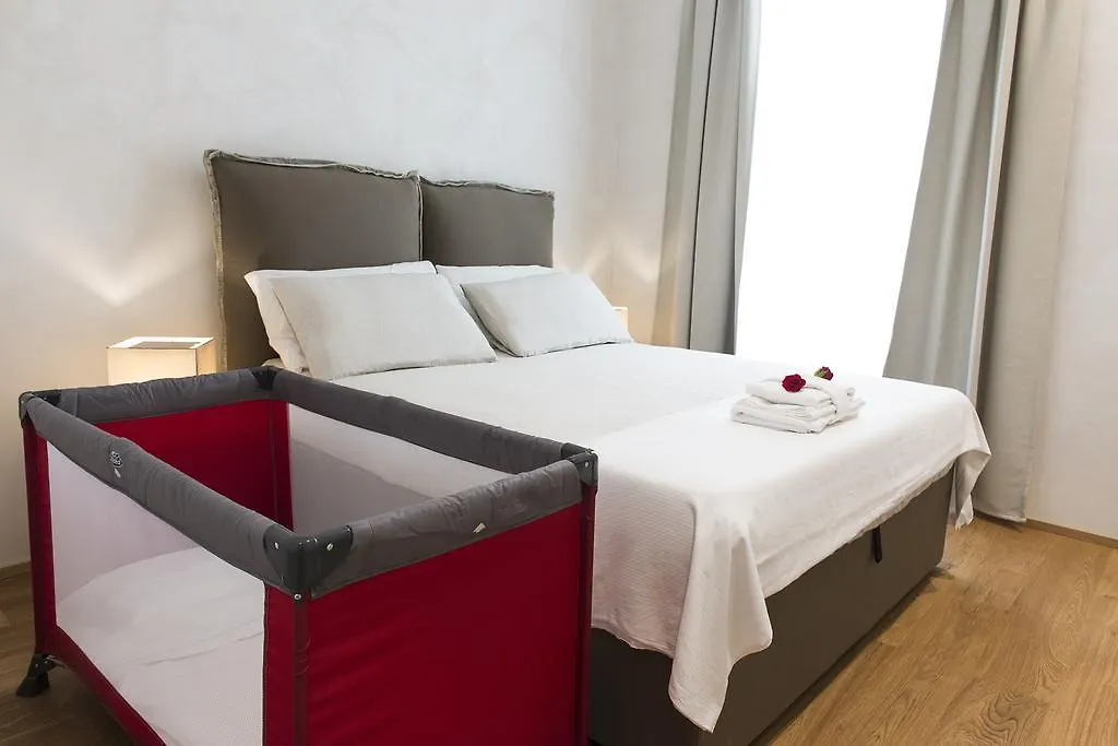 00192 Luxury Apartment Rome